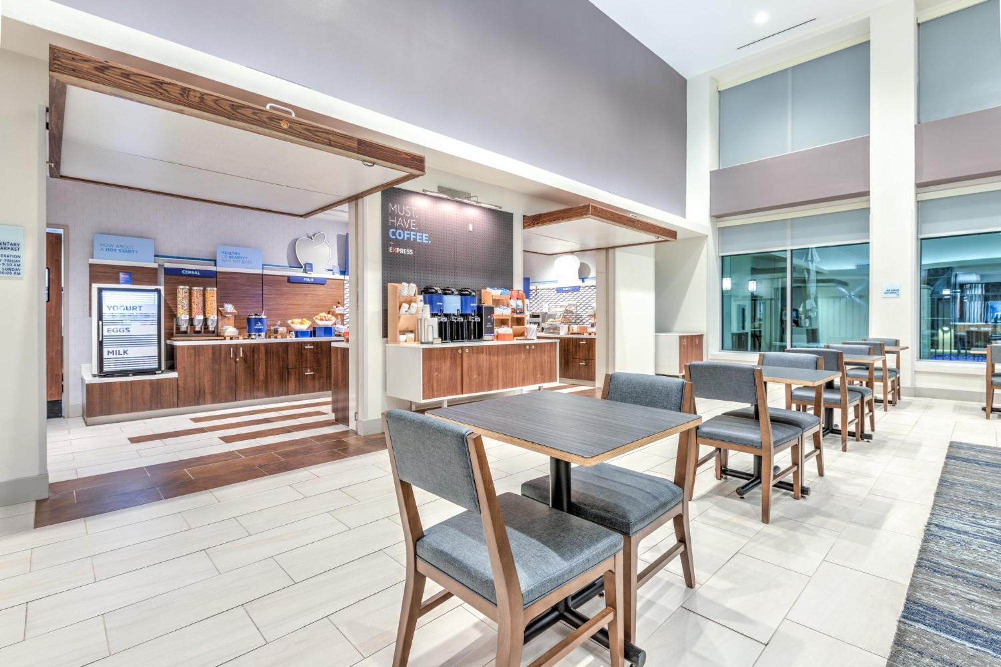 Holiday Inn Express & Suites Houston S - Medical Ctr Area By Ihg Exterior foto